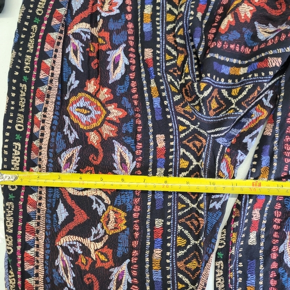 Farm Rio Aztec Print boho Pants - Picture 14 of 14